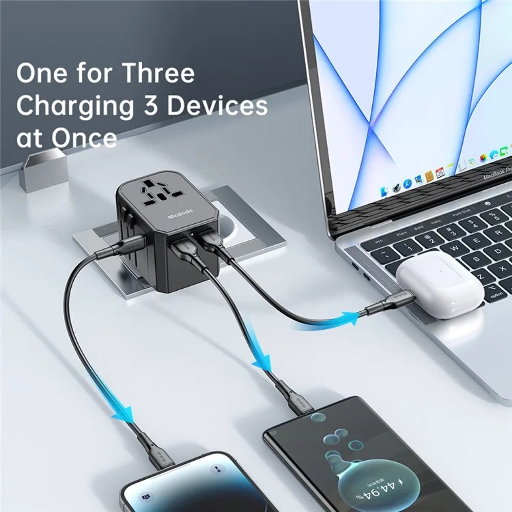 Mcdodo CP-4290 Universal Travel Wall Charger 33W 3 Ports Fast Charging Black