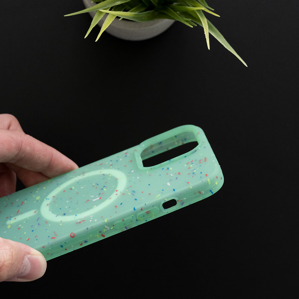 Estuche magsafe el rey magsafe core apple iphone 13 pro max color verde