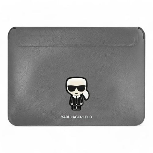 Estuche Karl Lagerfeld Comp Sleeve Saffiano Ikonik 14" Silver Computadora 14 Inch Color Gris DIGITALSHOP