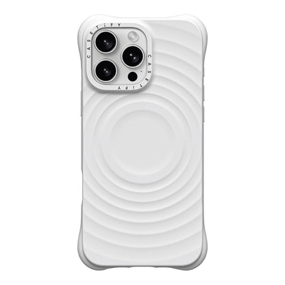 Casetify ripple iphone 15 plus / 14 plus color blanco