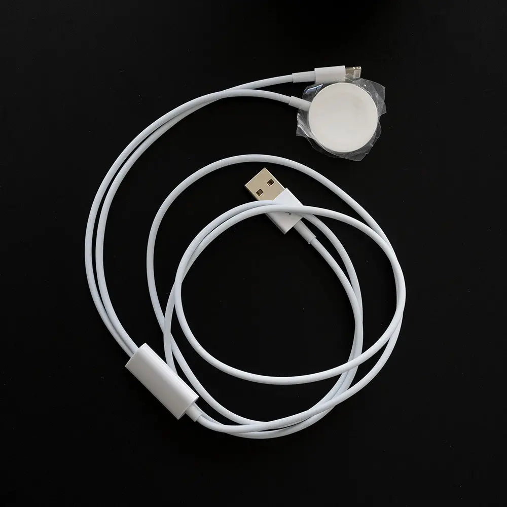 Cable apple multi proposito 2 en 1 lightning de apple watch color blanco DIGITALSHOP