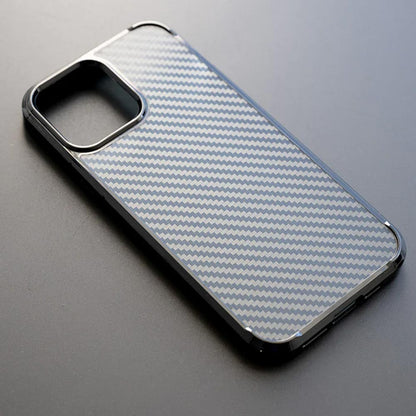Estuche clasico spigen fibra carbon apple iphone 12 pro max color fibra carbon negro